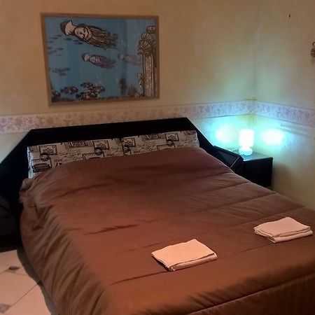 De La Gare Villa Naples Bilik gambar
